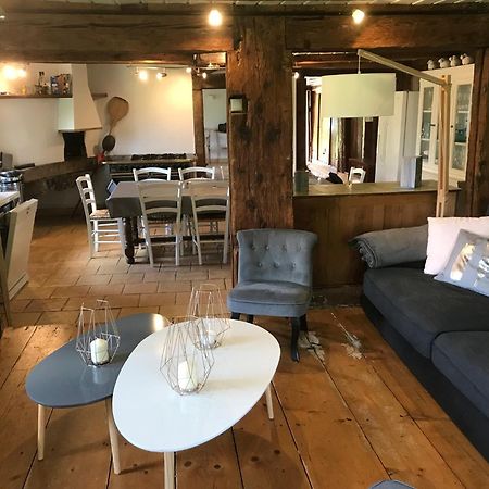Ferme De Chenezeau - 15 Personnes , 7 Chambres Gérardmer Esterno foto