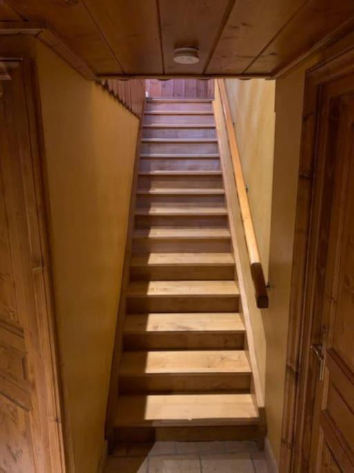 Ferme De Chenezeau - 15 Personnes , 7 Chambres Gérardmer Esterno foto
