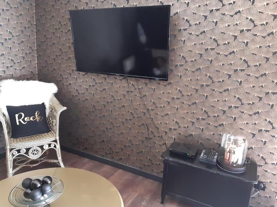 Ferme De Chenezeau - 15 Personnes , 7 Chambres Gérardmer Esterno foto