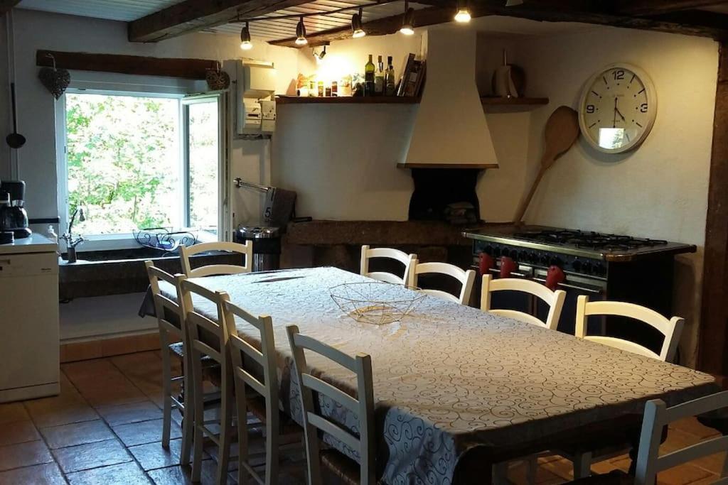 Ferme De Chenezeau - 15 Personnes , 7 Chambres Gérardmer Esterno foto